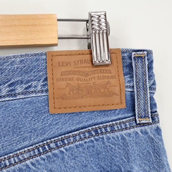 Levi's Women's XL Flood Super Wide Leg Denim Jean Size 30 - Picture 6 of 8